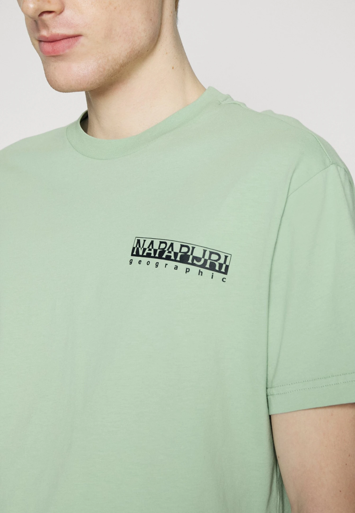 Napapijri Unisex - T-Shirt Imprimé - Green 6 Napapijri Unisex - T-Shirt Imprimé - Green – Image 6